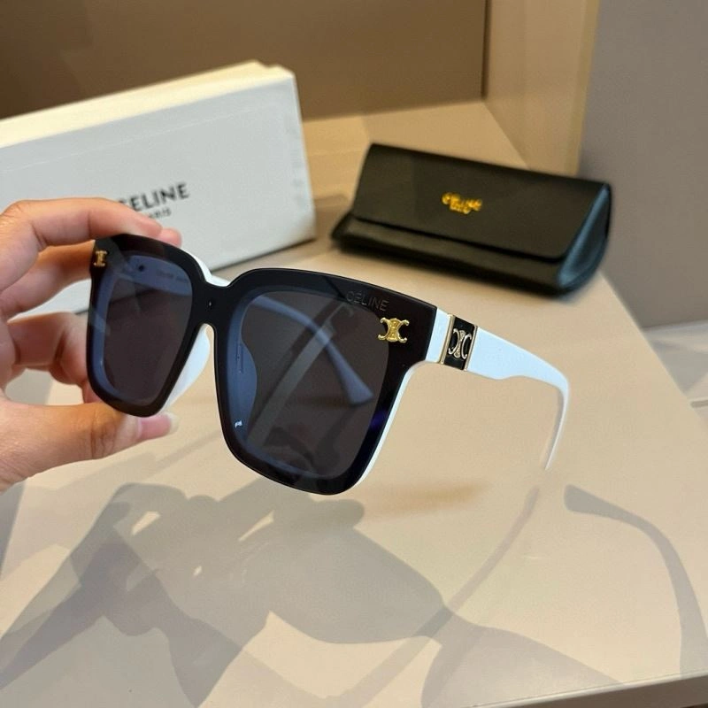 Balenciaga Sunglasses Fashionable 277017