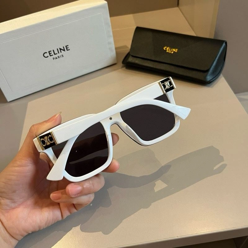 Balenciaga Sunglasses Fashionable 277017