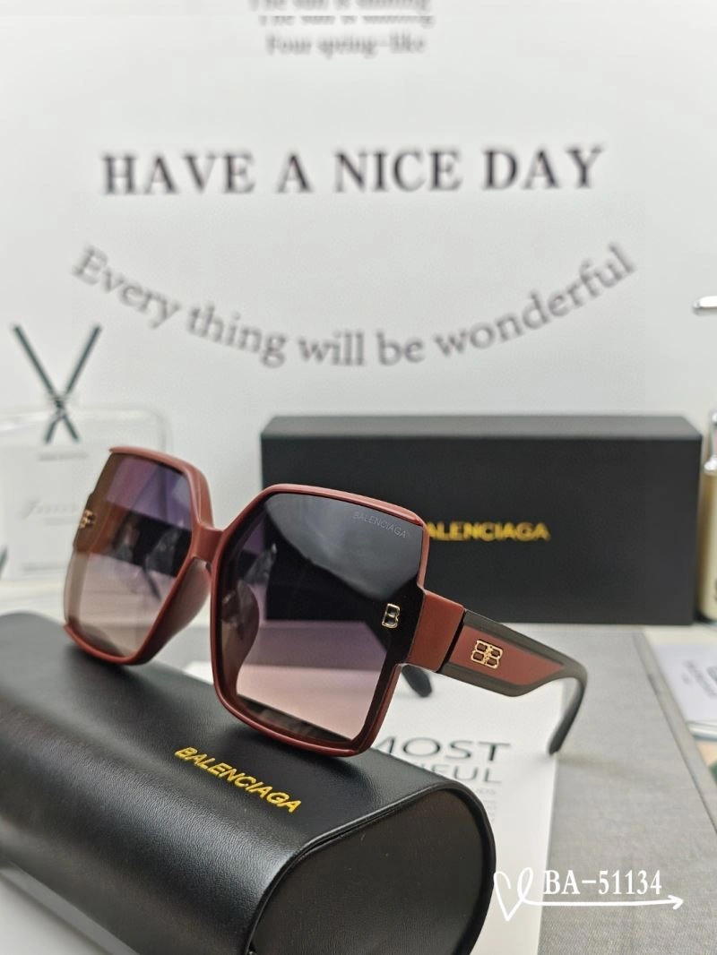 Balenciaga Sunglasses Lightweight 277025