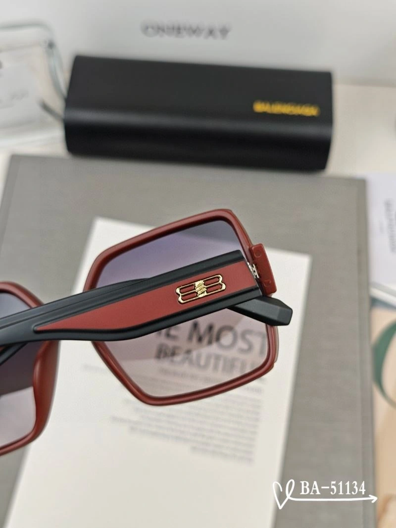 Balenciaga Sunglasses Lightweight 277025
