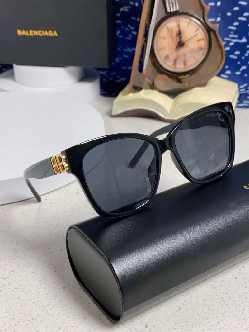 Balenciaga Sunglasses FlexibleFit 277031