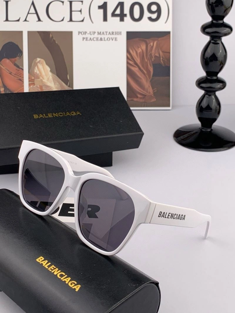 Seasonal Balenciaga Sunglasses 277014