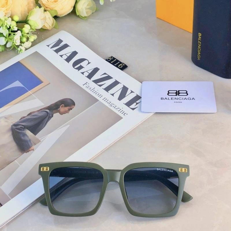 Balenciaga Sunglasses SmoothTexture 277016