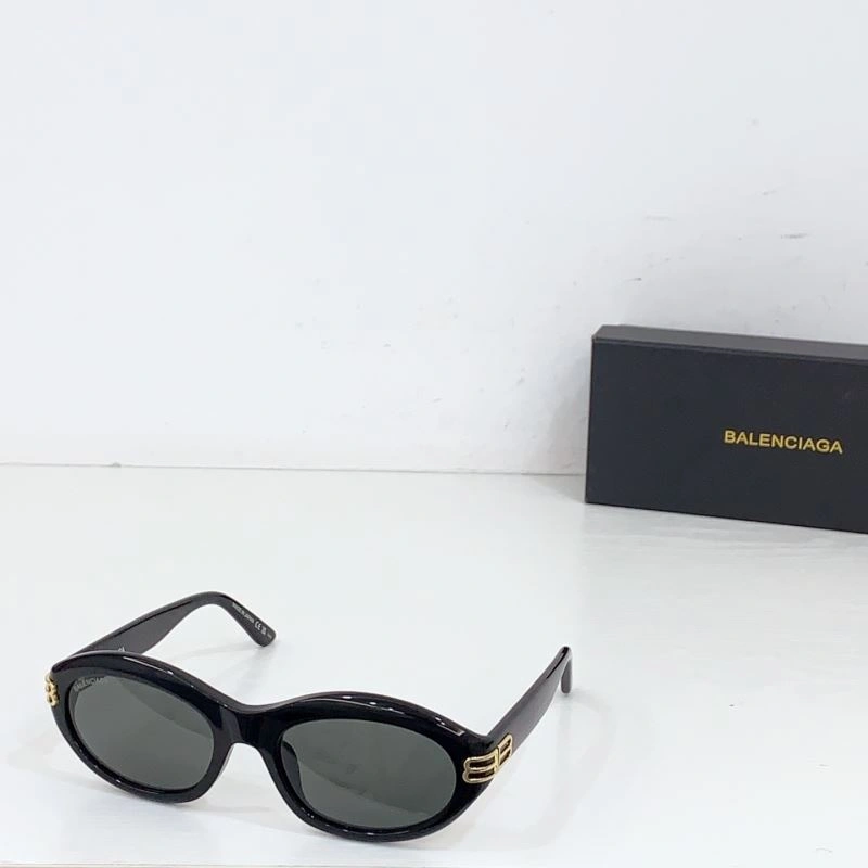 Balenciaga Sunglasses Casual 277026