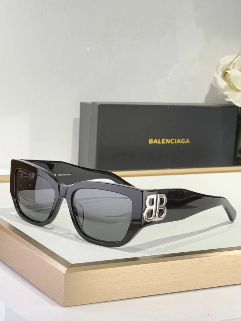 Balenciaga Sunglasses Effortless 277013