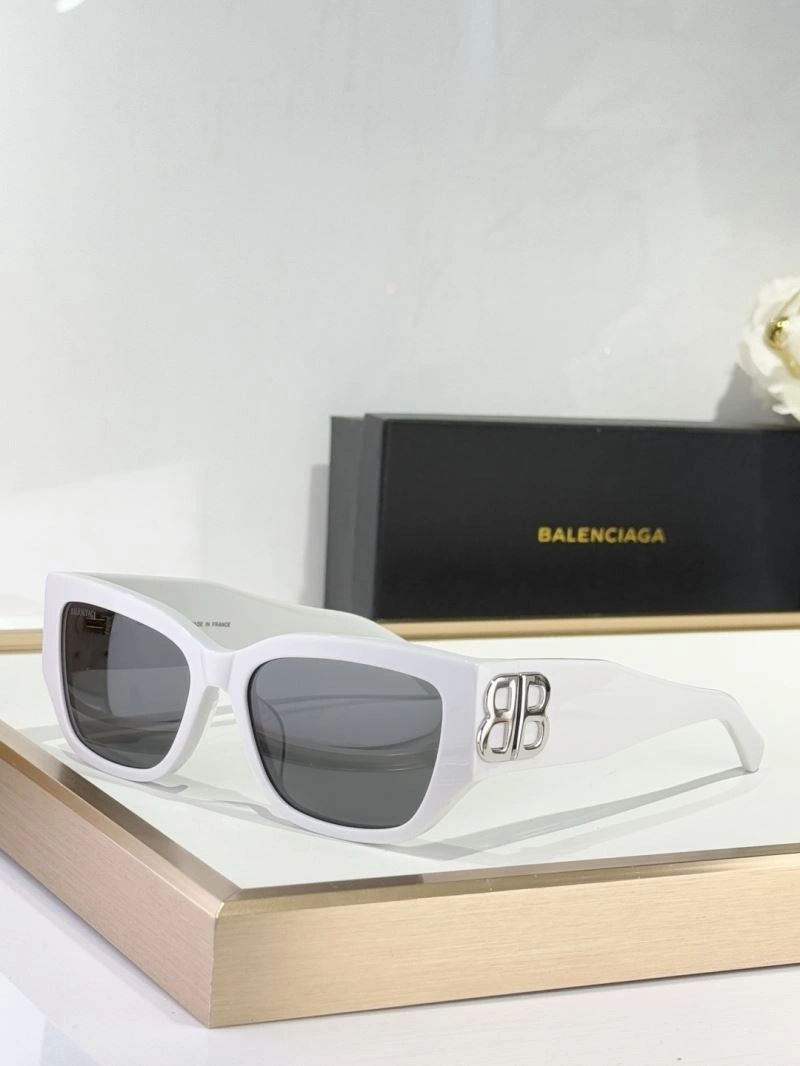Balenciaga Sunglasses Effortless 277013