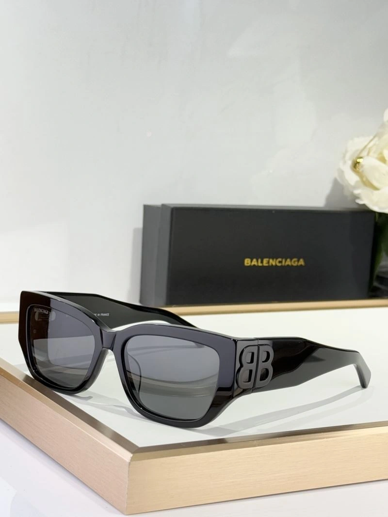 Balenciaga Sunglasses Effortless 277013