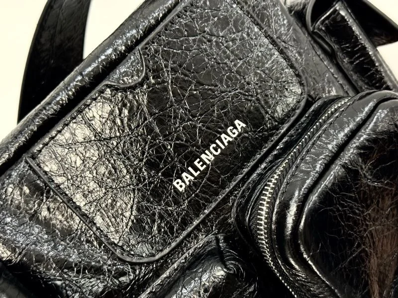 Stretchable Balenciaga Superbusy Vintage Camera Bag - Spring Summer 38246