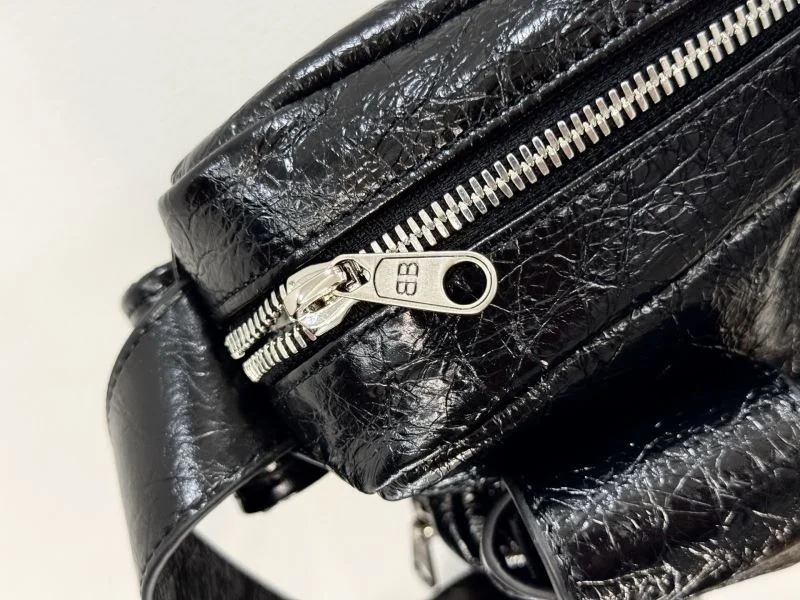 Stretchable Balenciaga Superbusy Vintage Camera Bag - Spring Summer 38246