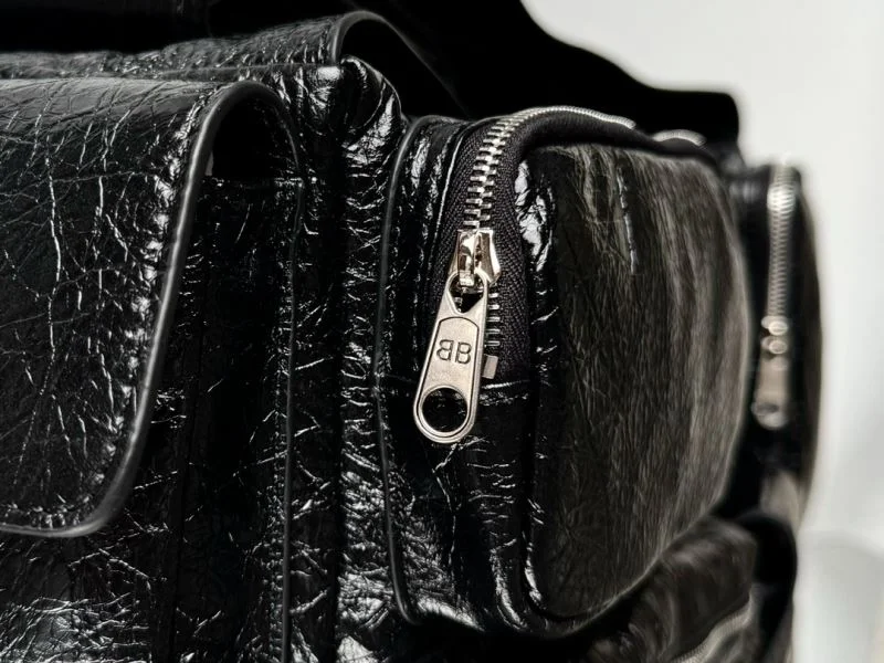 Balenciaga Superbusy Vintage Lambskin Motorcycle Tote Bag Tailored 38292