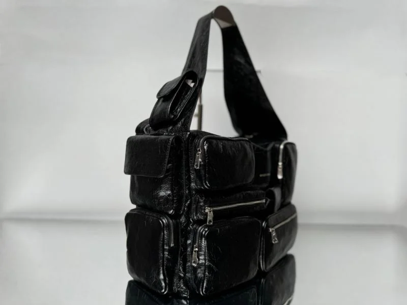 Balenciaga Superbusy Vintage Lambskin Motorcycle Tote Bag Tailored 38292