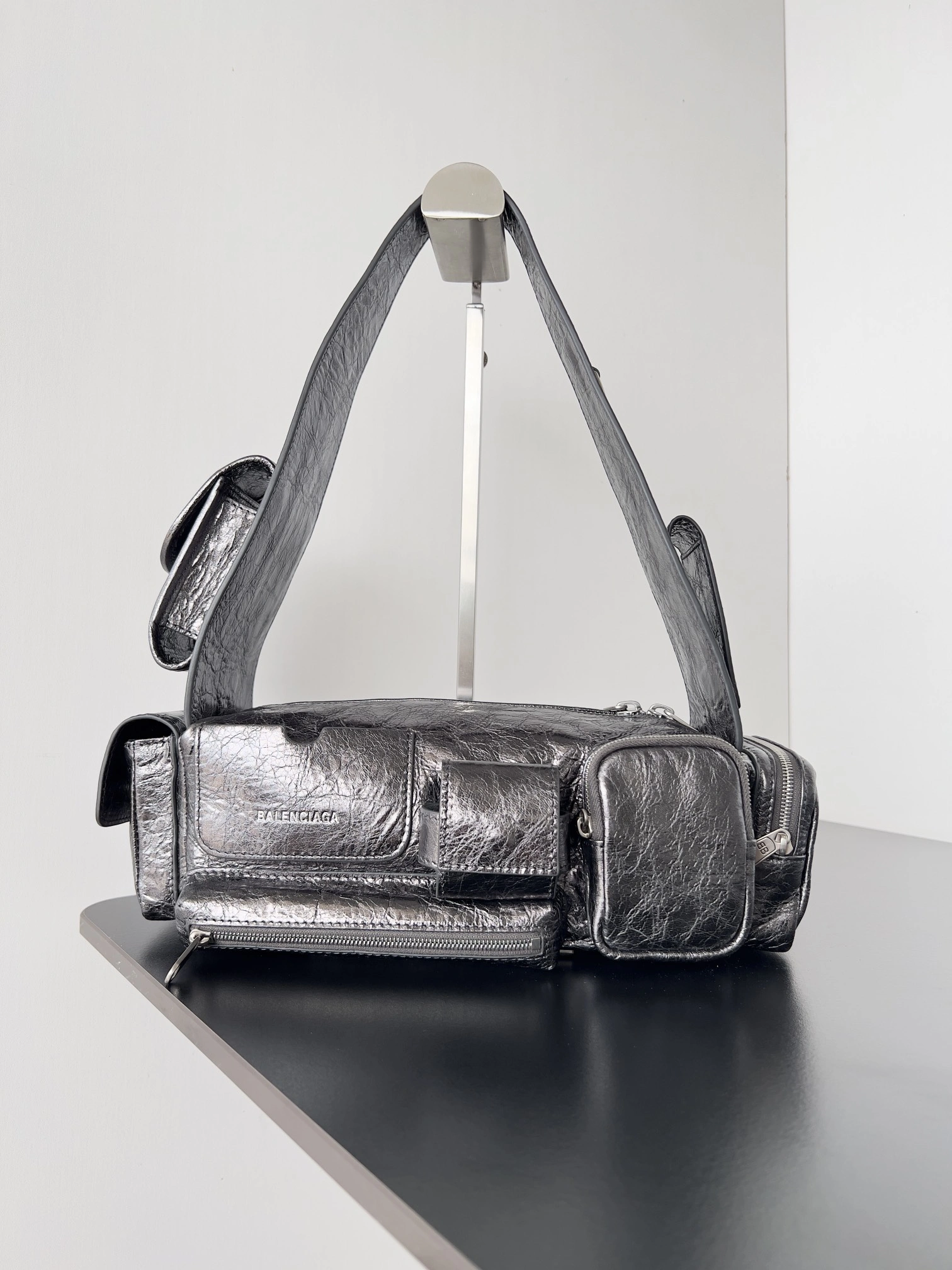 Balenciaga Superbusy Vintage Lambskin Shoulder Bag - Dark Punk Tote Lightweight 64711
