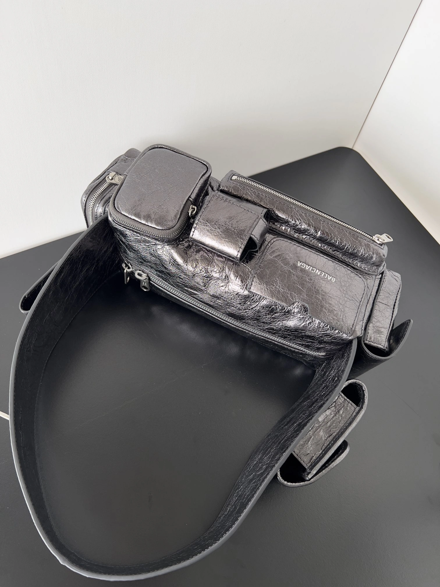 Balenciaga Superbusy Vintage Lambskin Shoulder Bag - Dark Punk Tote Lightweight 64711