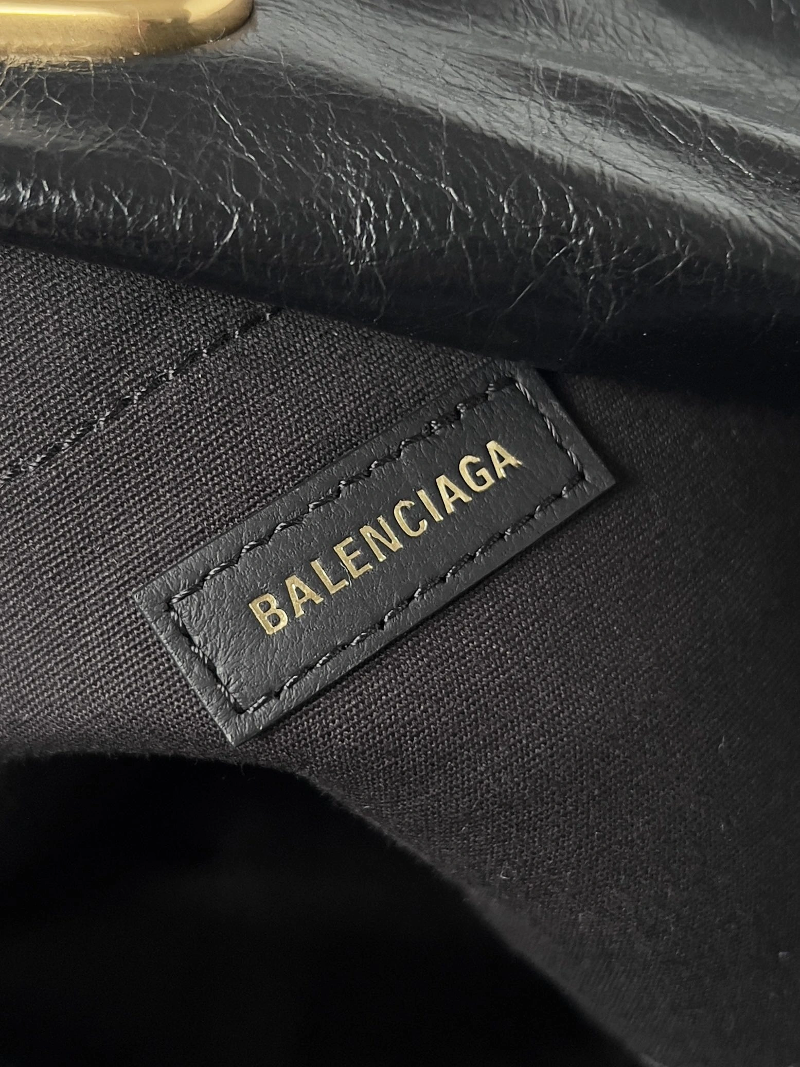 TechFriendly Balenciaga Superbusy Vintage Lambskin Shoulder Bag - Dark Punk Tote 64658