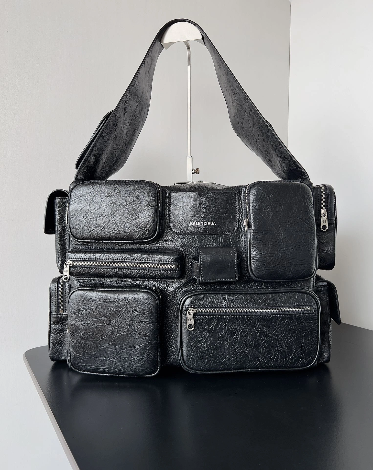 TechFriendly Balenciaga Superbusy Vintage Sheepskin Multifunctional Tote Bag 64670