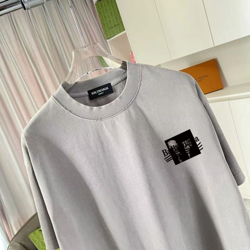 Balenciaga T-Shirts Breathable 96521