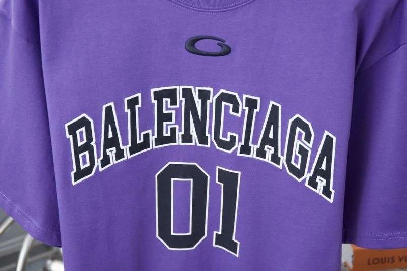 NewStyle Balenciaga T-Shirts 98611