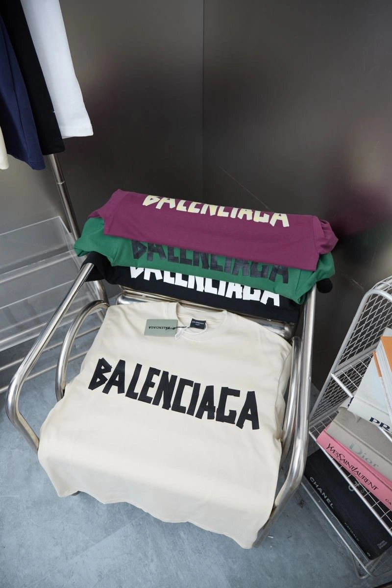 SmoothTexture Balenciaga T-Shirts 98572
