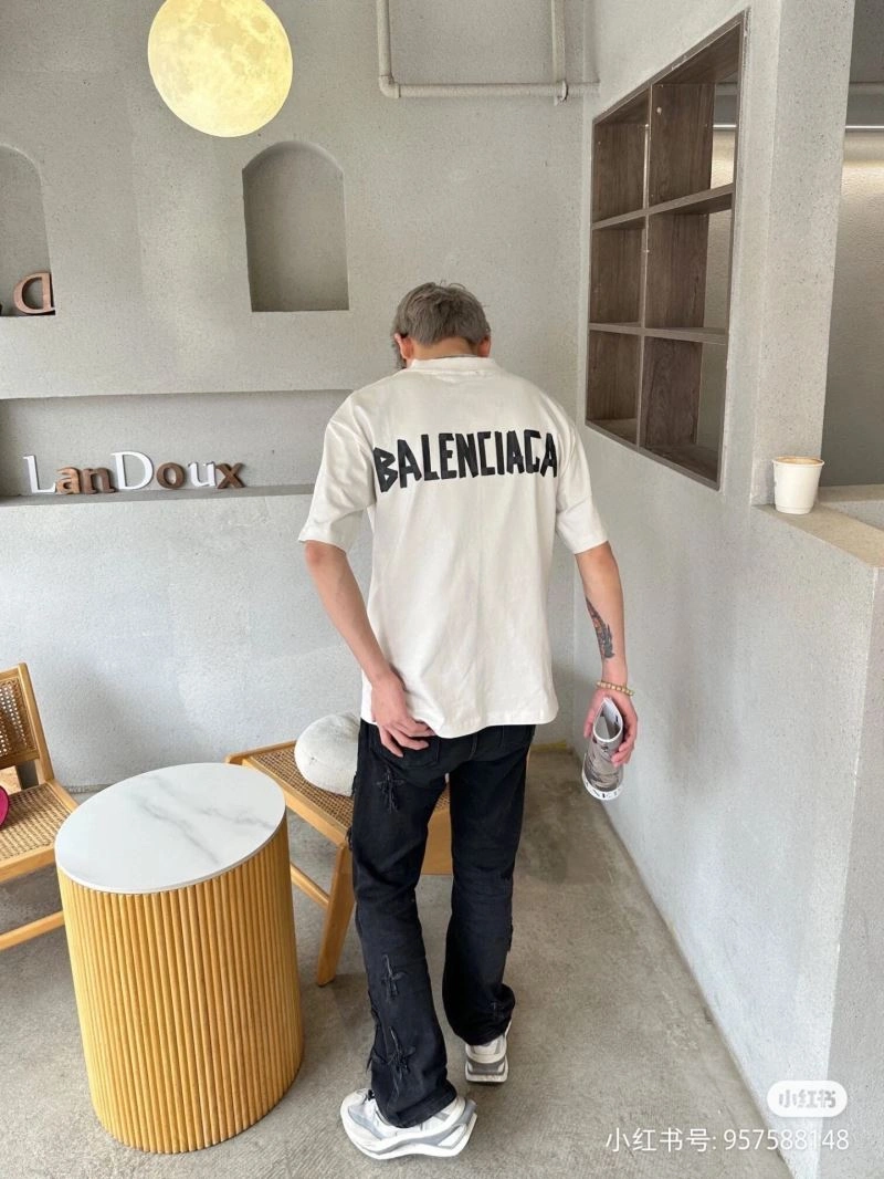 SmoothTexture Balenciaga T-Shirts 98572