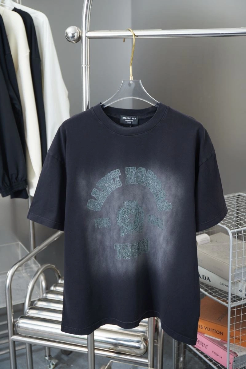 Breathable Balenciaga T-Shirts 98569
