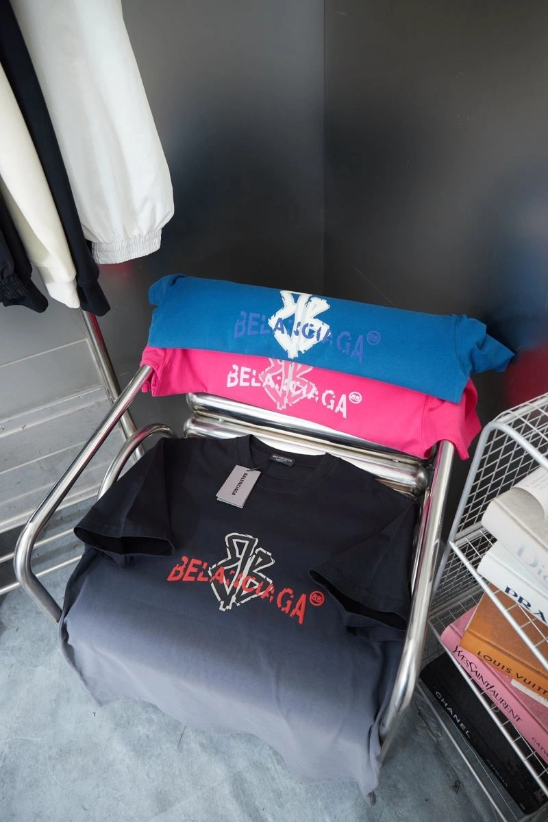 Tailored Balenciaga T-Shirts 98561