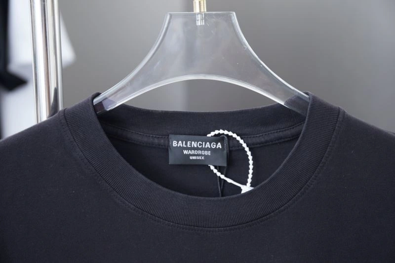 Snug Balenciaga T-Shirts 98565