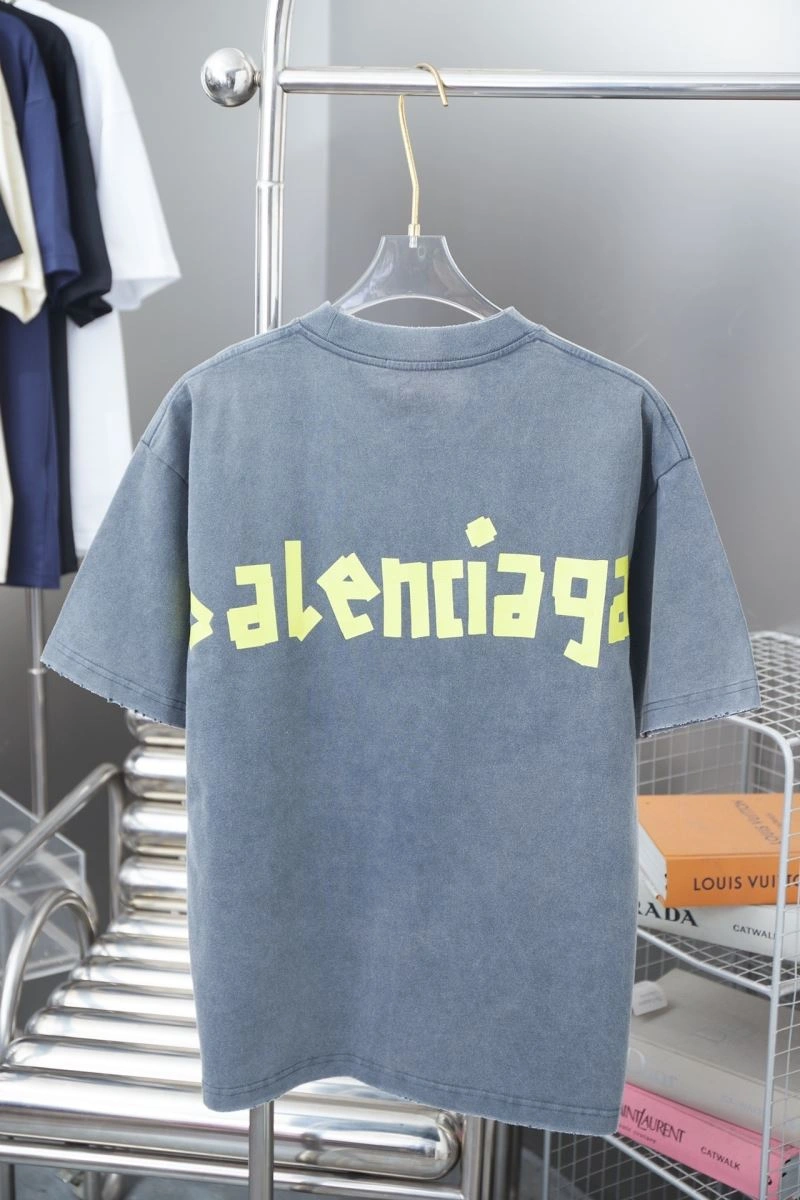 FlexibleFit Balenciaga T-Shirts 98564