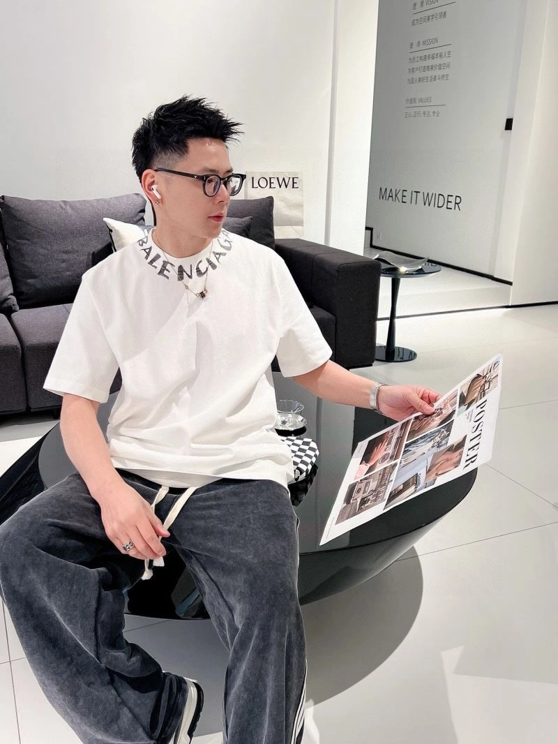 Balenciaga T-Shirts Modern 98556