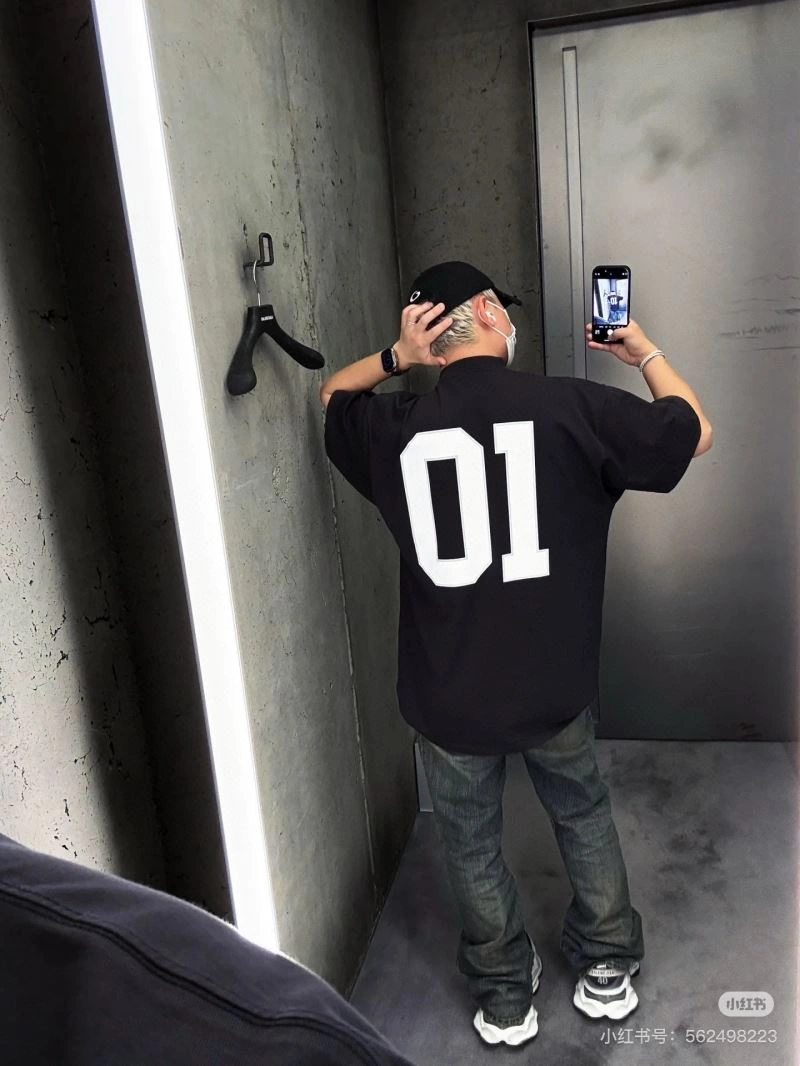NewStyle Balenciaga T-Shirts 98588