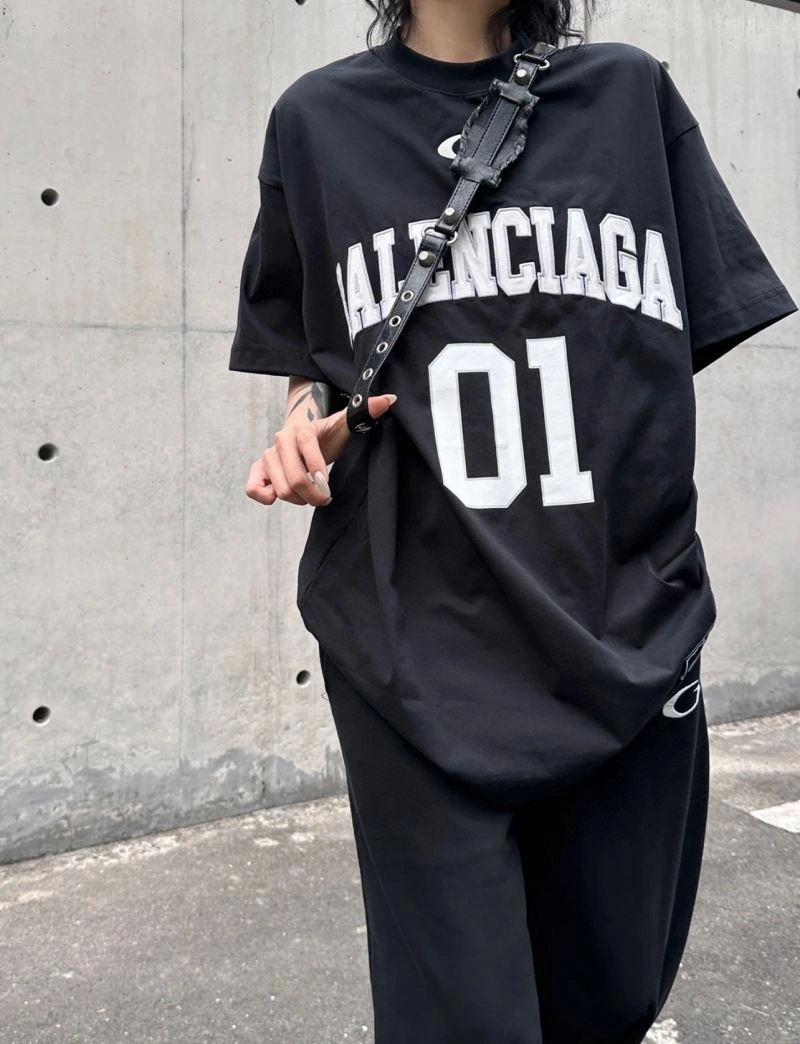 NewStyle Balenciaga T-Shirts 98588
