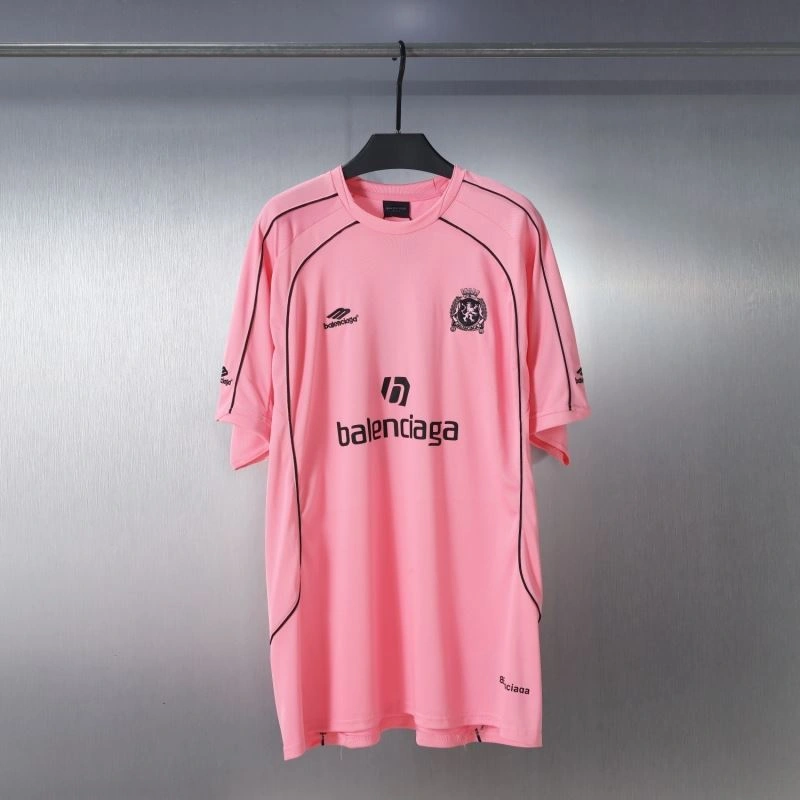 Bright Balenciaga T-Shirts 98545