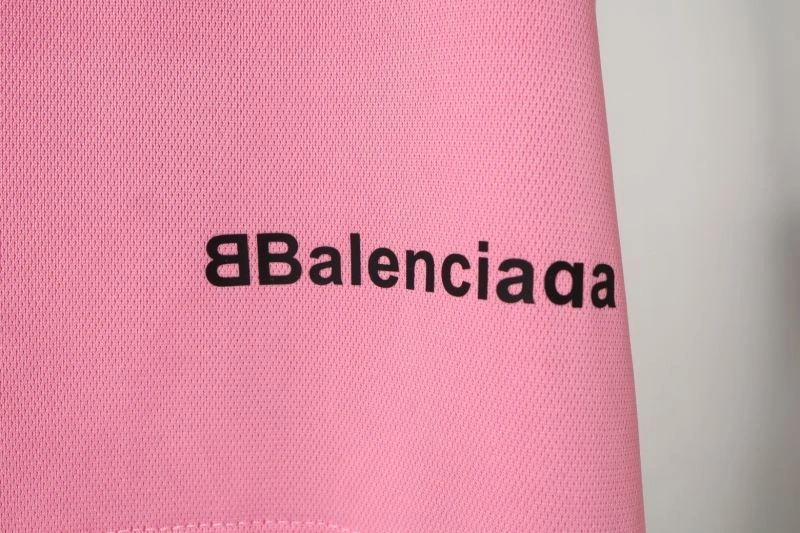 Bright Balenciaga T-Shirts 98545
