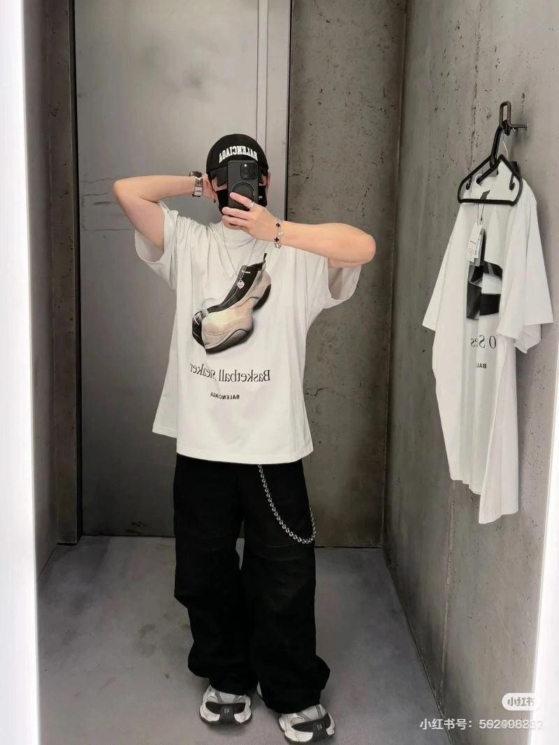 Classic Balenciaga T-Shirts 98562
