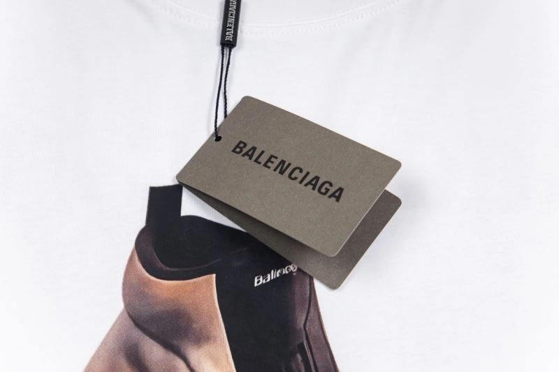 AllSeason Balenciaga T-Shirts 98575