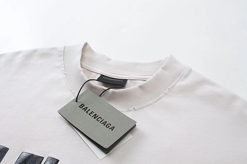 Balenciaga T-Shirts Neat 98528