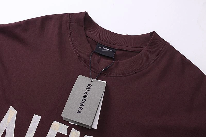 Contemporary Balenciaga T-Shirts 98526