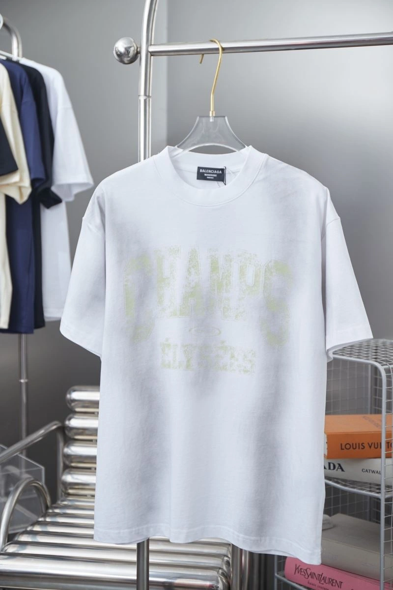 Balenciaga T-Shirts Fashionable 98515
