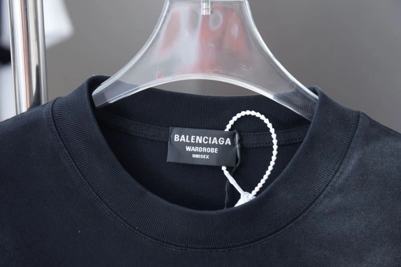 Balenciaga T-Shirts Lightweight 98548