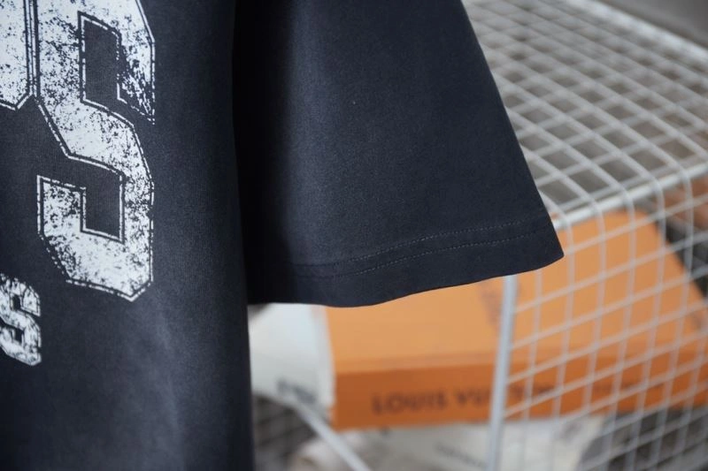 Balenciaga T-Shirts Lightweight 98548