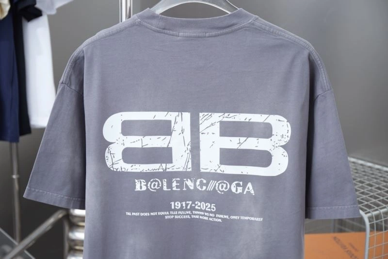 MultiPurpose Balenciaga T-Shirts 98510