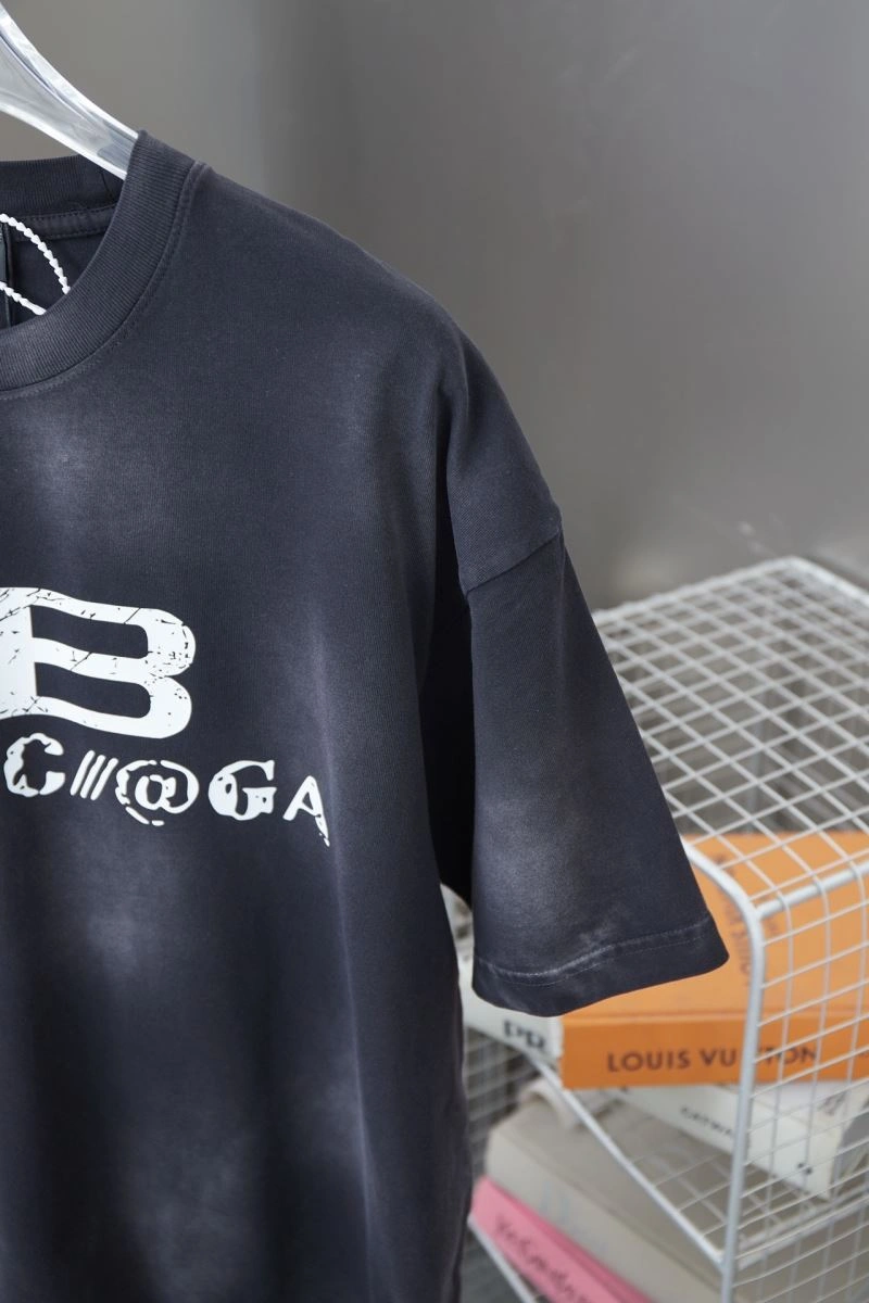 WeatherProof Balenciaga T-Shirts 98507
