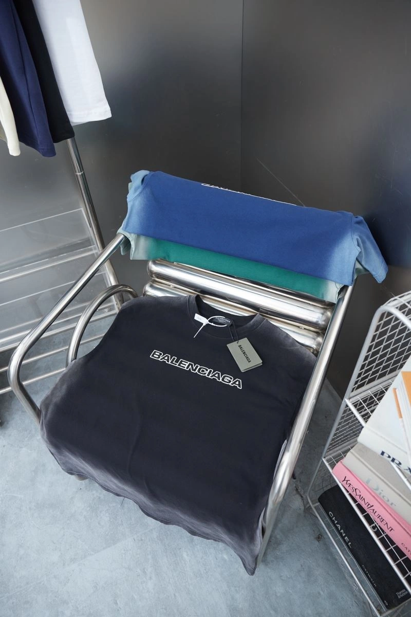 Unique Balenciaga T-Shirts 98508