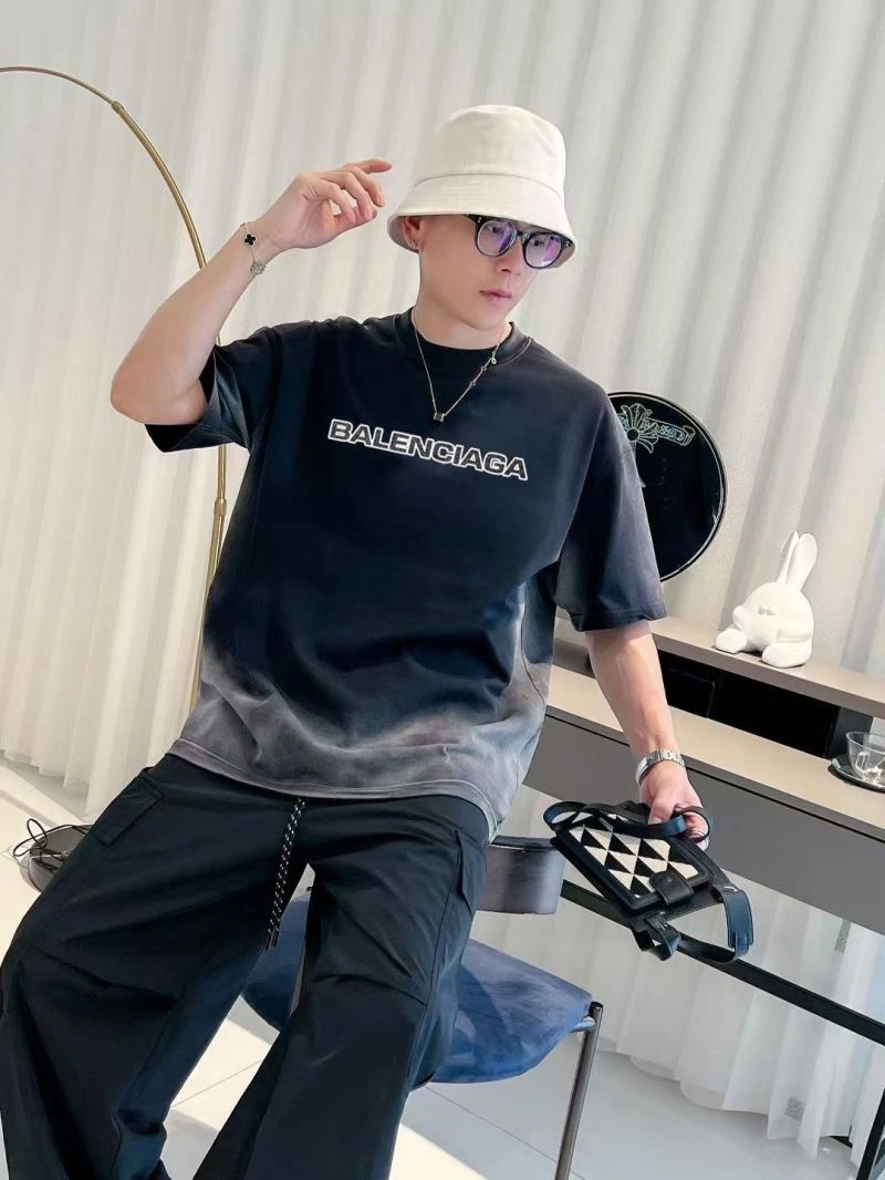 Unique Balenciaga T-Shirts 98508