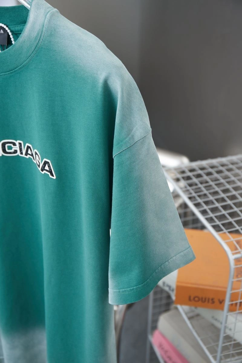 Resilient Balenciaga T-Shirts 98583