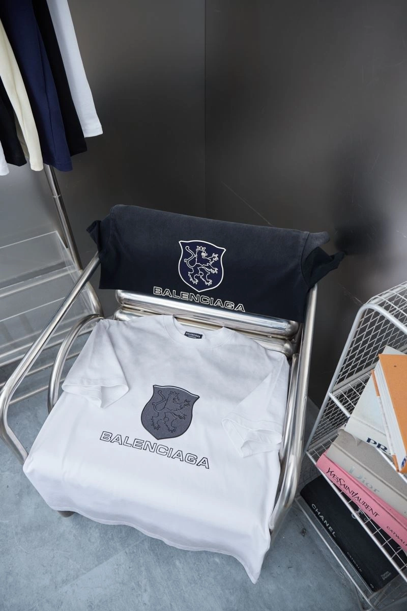 FashionForward Balenciaga T-Shirts 98536