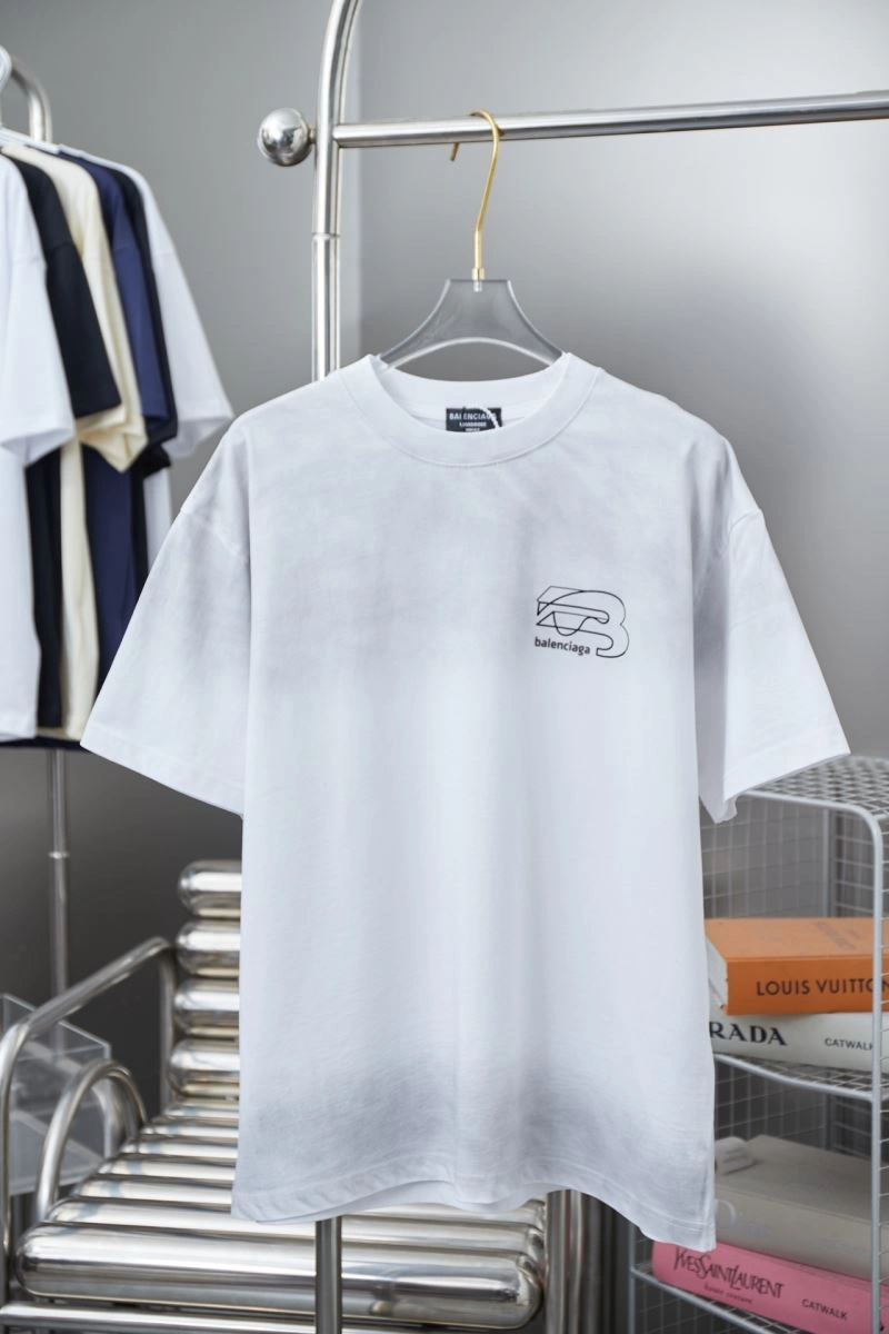 Balenciaga T-Shirts Attractive 98543