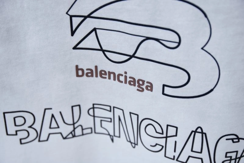 Balenciaga T-Shirts Attractive 98543