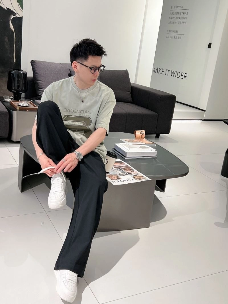 WrinkleFree Balenciaga T-Shirts 98501