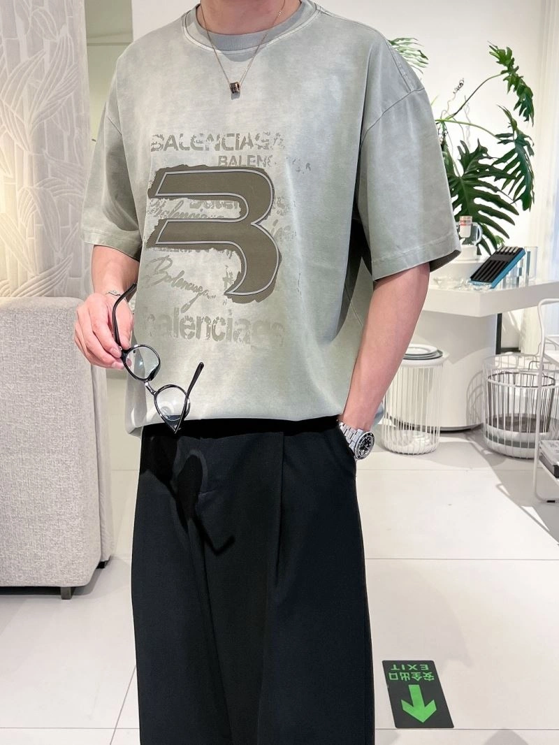 WrinkleFree Balenciaga T-Shirts 98501