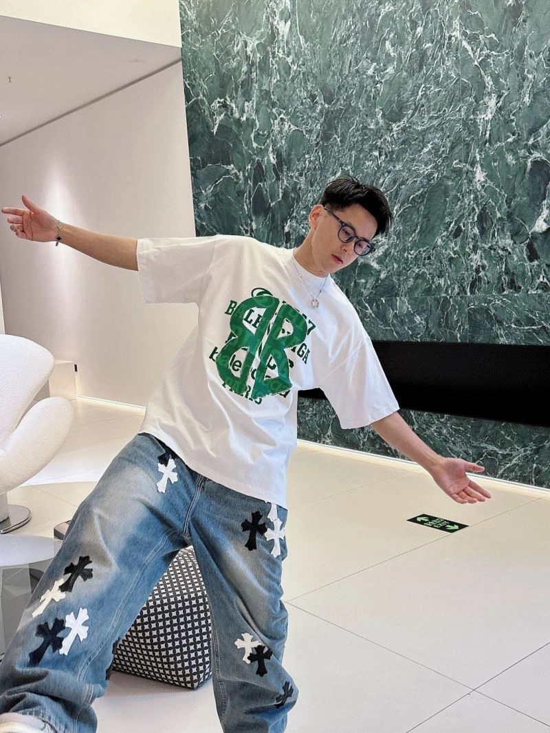 Balenciaga T-Shirts QuickDry 98489